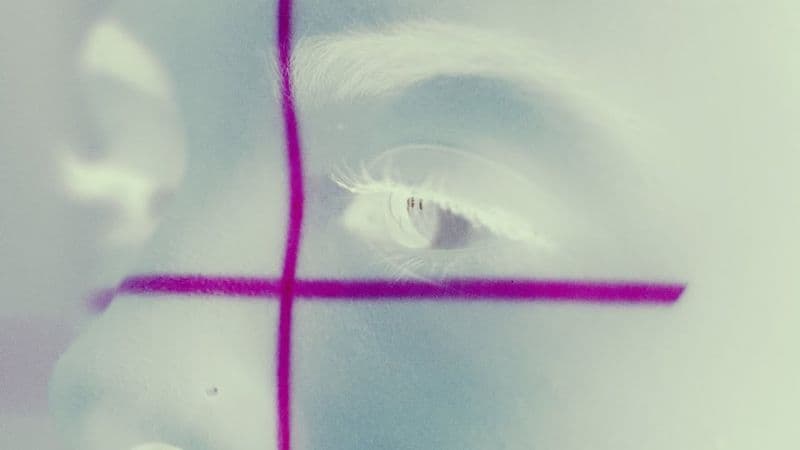 OJOS DE NEÓN